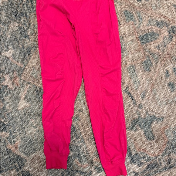 lululemon athletica Pants - Lululemon Athletica hot pink  dance pants